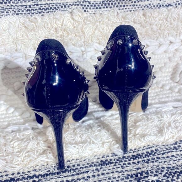 Shoedazzle Size 7.5 Black spike shoes - Picture 4 of 8